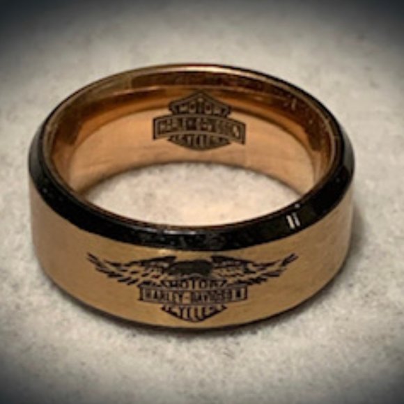 Motorcycle Rose Gold Titanium 8MM ring - Picture 1 of 3
